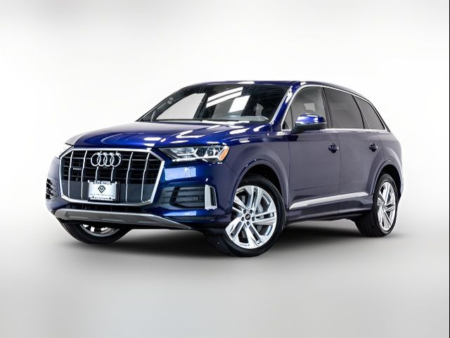 2022 Audi Q7 Premium