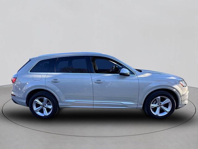 2022 Audi Q7 Premium