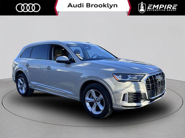 2022 Audi Q7 Premium