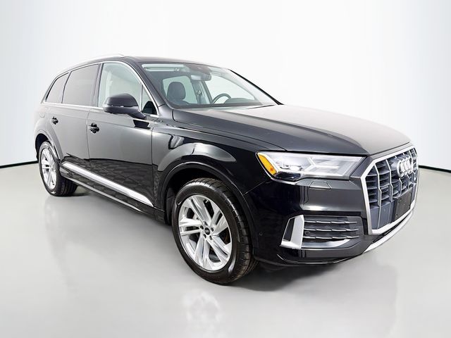 2022 Audi Q7 Premium