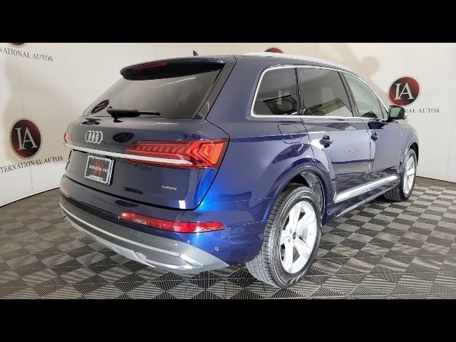 2022 Audi Q7 Premium