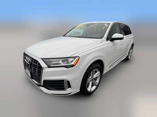 2022 Audi Q7 Premium