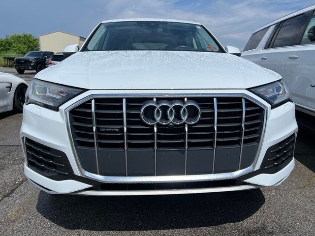 2022 Audi Q7 Premium
