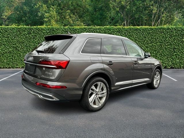 2022 Audi Q7 Premium