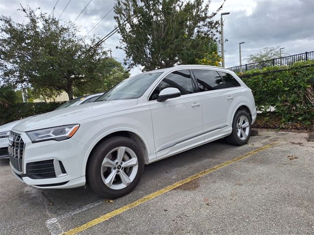 2022 Audi Q7 Premium