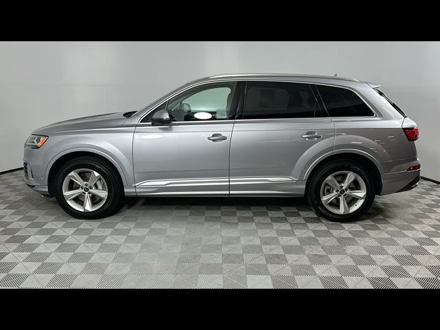 2022 Audi Q7 Premium