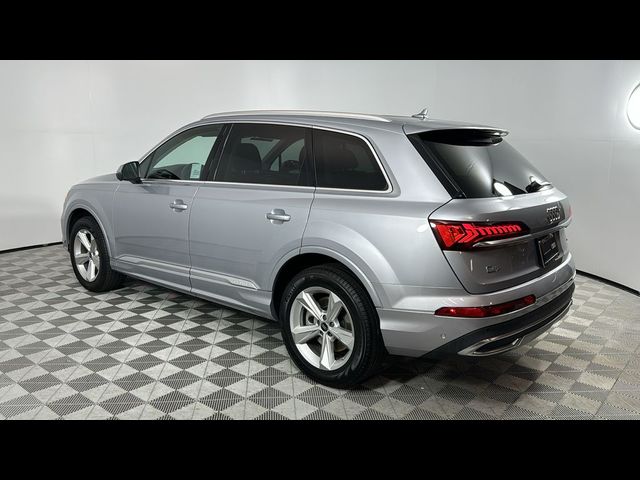 2022 Audi Q7 Premium