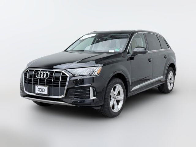 2022 Audi Q7 Premium Plus