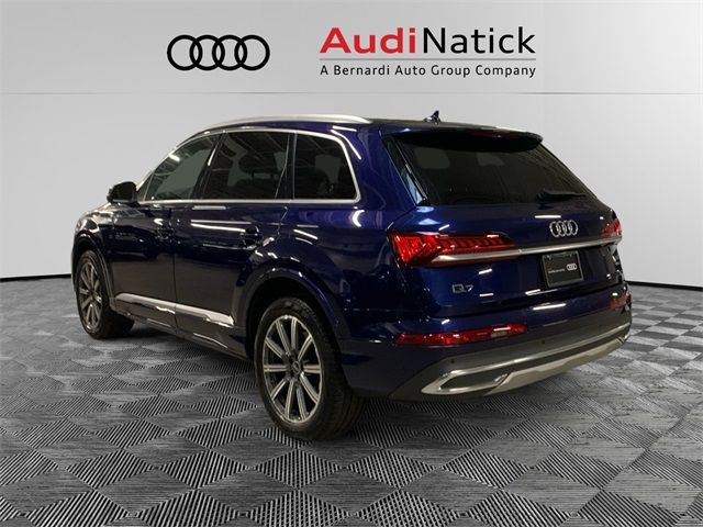 2022 Audi Q7 Premium Plus