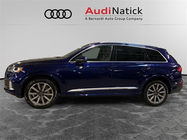 2022 Audi Q7 Premium Plus