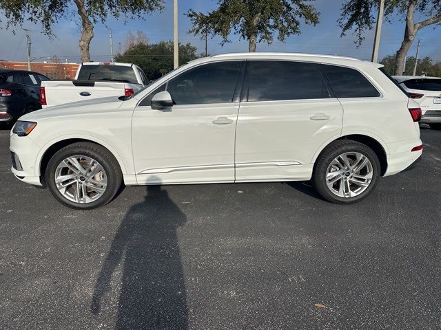 2022 Audi Q7 Premium Plus