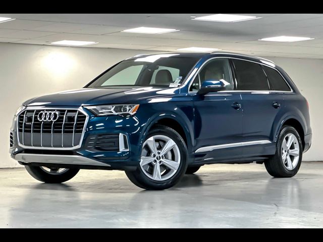 2022 Audi Q7 Premium Plus