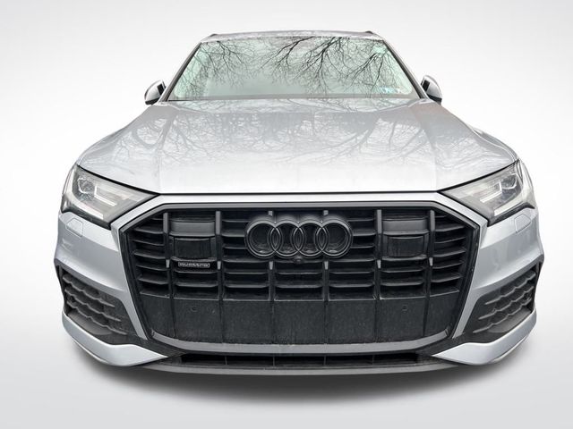 2022 Audi Q7 Premium Plus