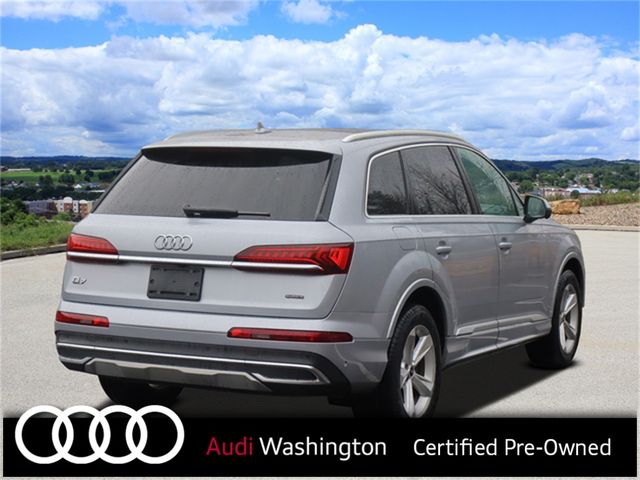 2022 Audi Q7 Premium Plus