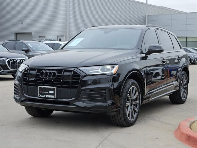 2022 Audi Q7 Premium Plus