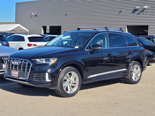 2022 Audi Q7 Premium Plus