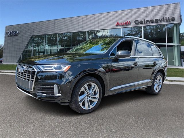 2022 Audi Q7 Premium Plus