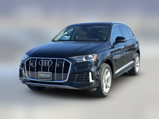 2022 Audi Q7 Premium Plus