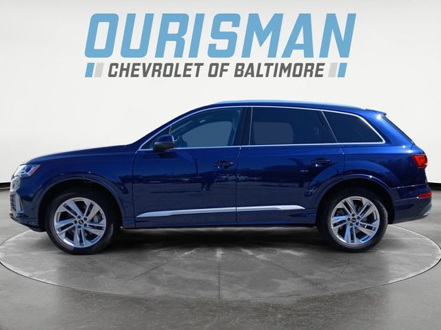 2022 Audi Q7 Premium Plus