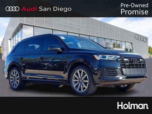 2022 Audi Q7 Premium Plus