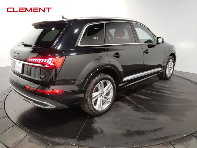 2022 Audi Q7 Premium Plus