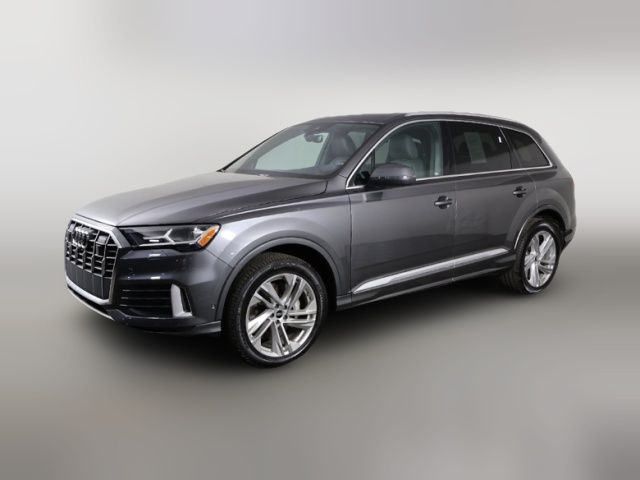 2022 Audi Q7 Premium Plus