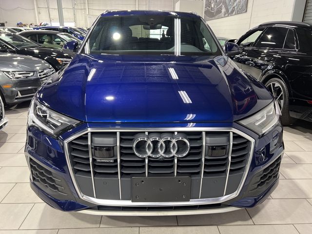 2022 Audi Q7 Premium Plus