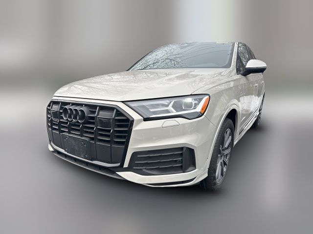 2022 Audi Q7 Premium Plus