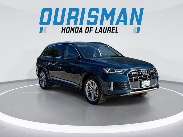 2022 Audi Q7 Premium Plus
