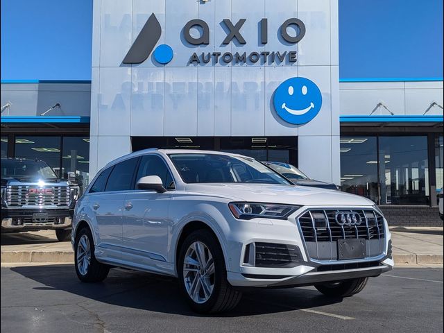 2022 Audi Q7 Premium Plus