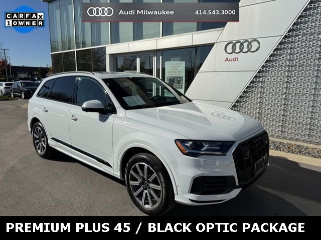 2022 Audi Q7 Premium Plus