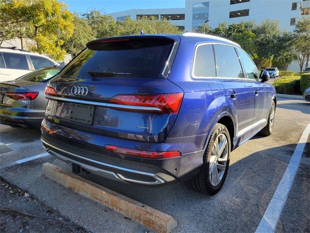 2022 Audi Q7 Premium Plus