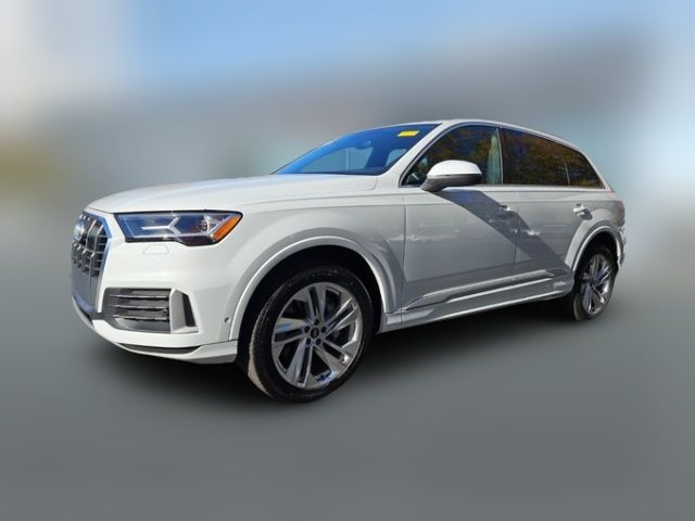 2022 Audi Q7 Premium Plus