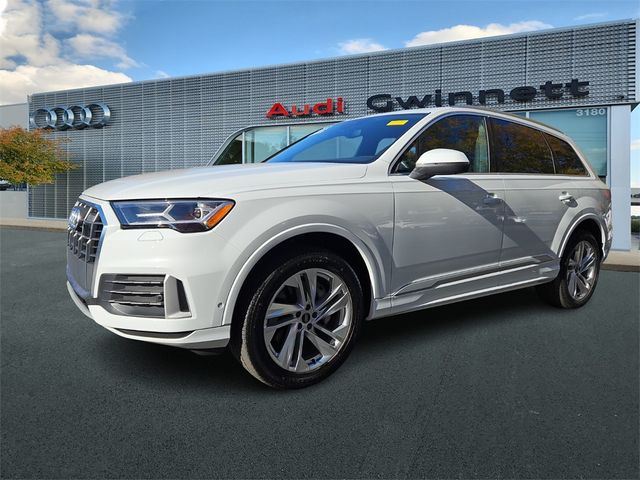 2022 Audi Q7 Premium Plus