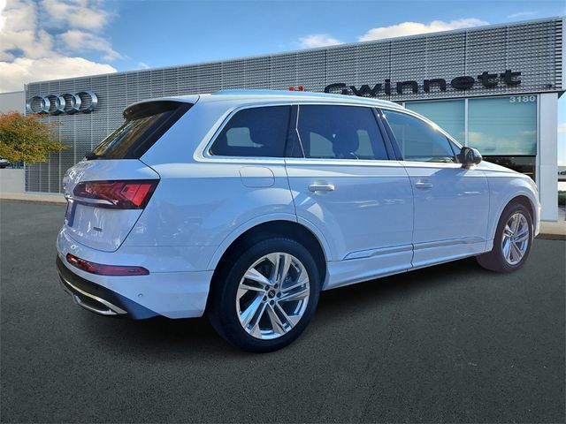 2022 Audi Q7 Premium Plus