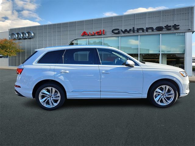 2022 Audi Q7 Premium Plus