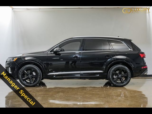 2022 Audi Q7 Premium Plus