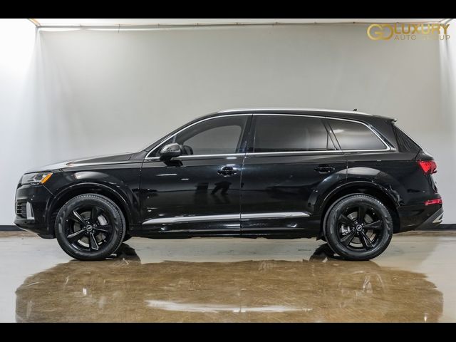 2022 Audi Q7 Premium Plus