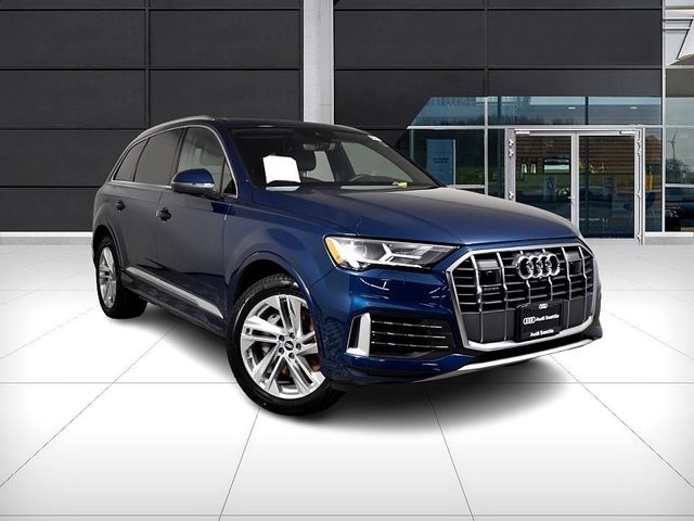 2022 Audi Q7 Premium Plus