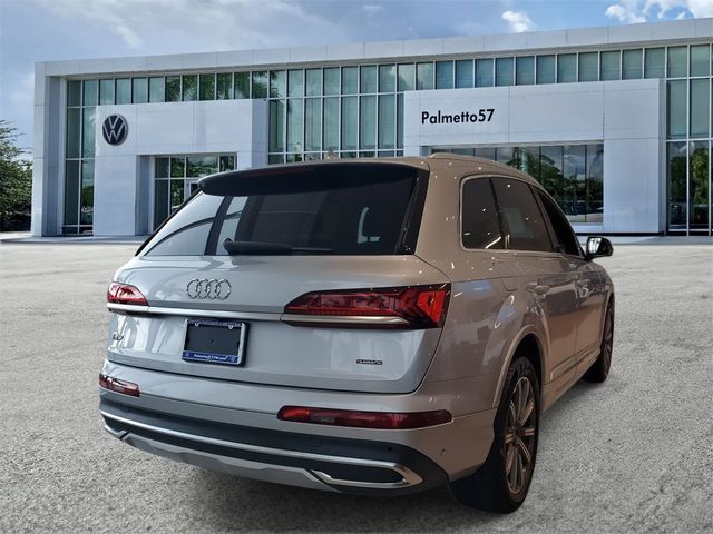 2022 Audi Q7 Premium Plus