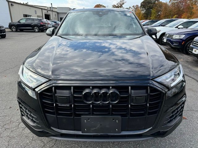 2022 Audi Q7 Premium Plus