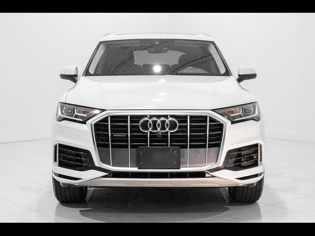 2022 Audi Q7 Premium