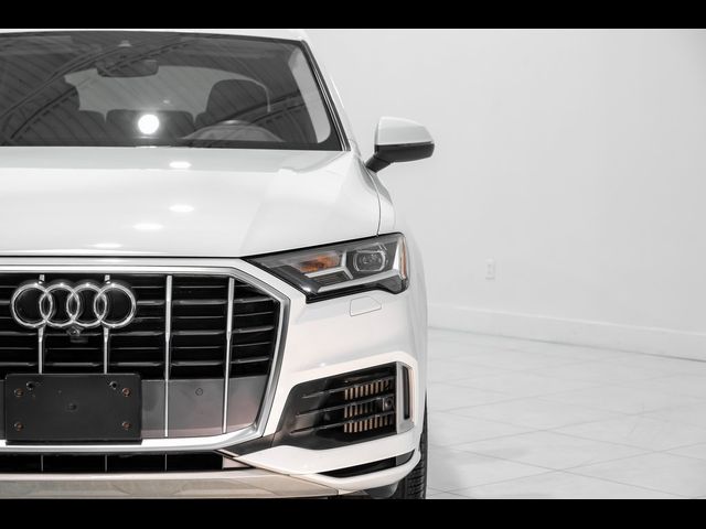 2022 Audi Q7 Premium
