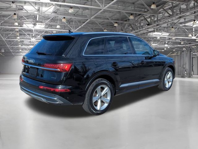 2022 Audi Q7 Premium