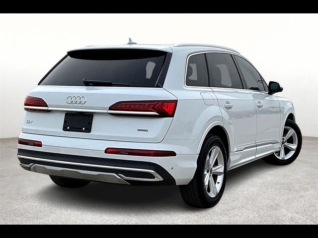 2022 Audi Q7 Premium