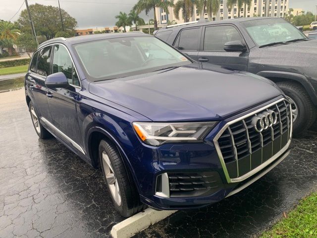 2022 Audi Q7 Premium