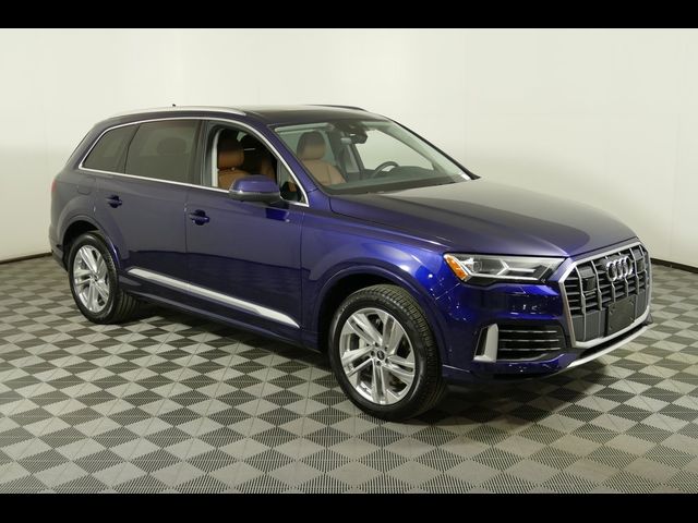 2022 Audi Q7 Premium Plus