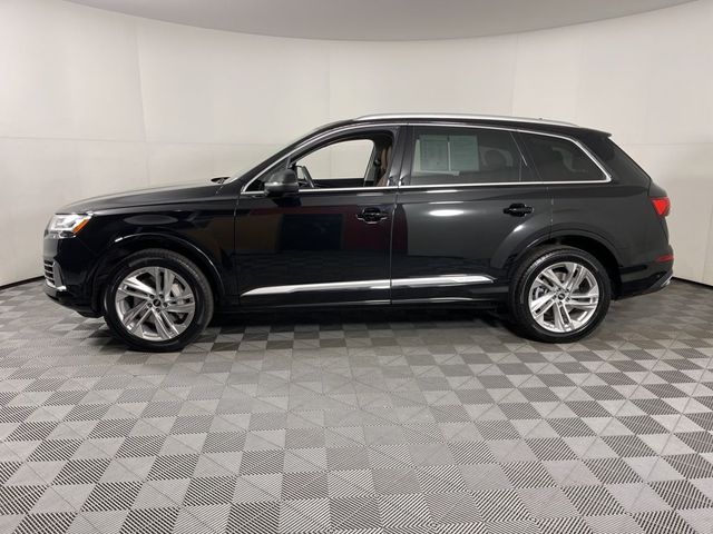 2022 Audi Q7 Premium Plus