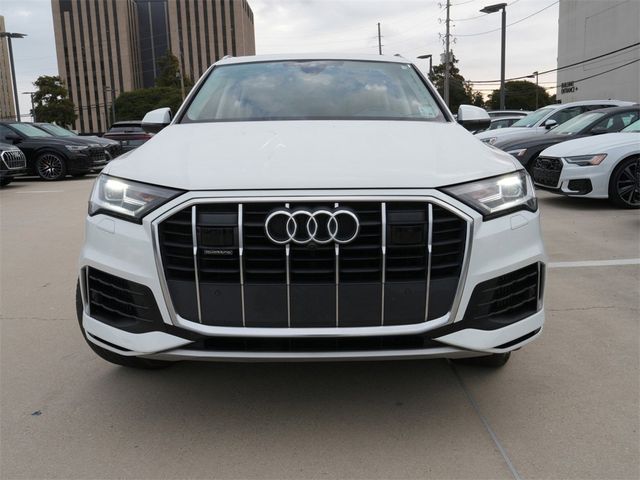 2022 Audi Q7 Premium Plus