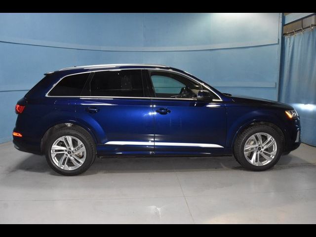 2022 Audi Q7 Premium Plus